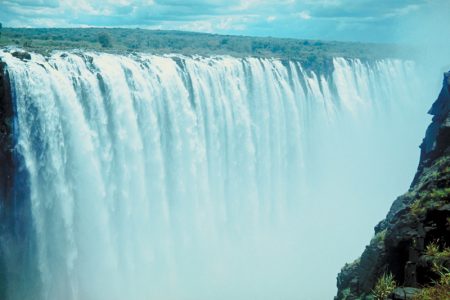 15 Days Tour to Victoria Falls, Kenya, Tanzania and Zanzibar from Johannesburg